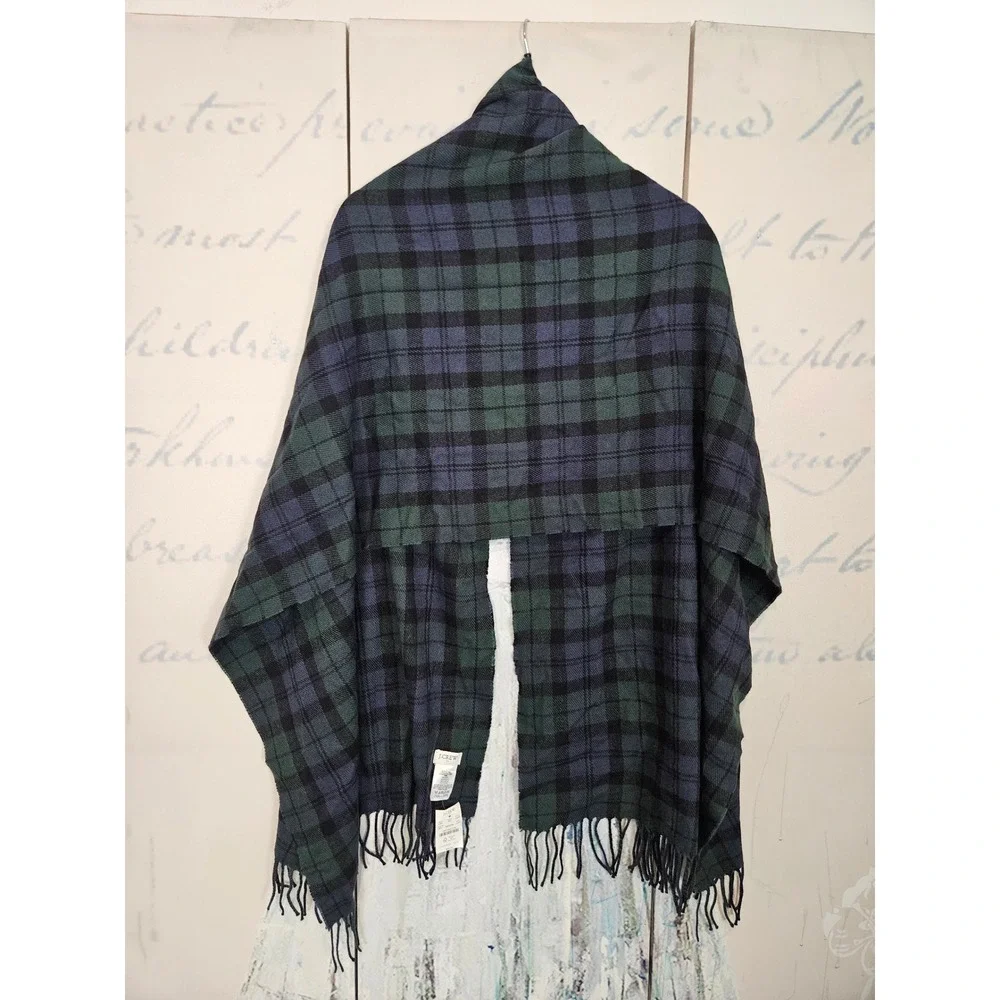 J. Crew Factory brand crew